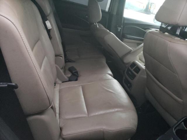Photo 6 from auction – 2016 HONDA PILOT TOUR with VIN 5FNYF5H97GB023515