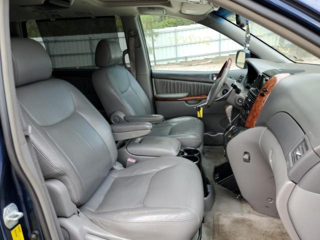 Photo 5 from auction – 2004 TOYOTA SIENNA XLE with VIN 5TDBA22C44S010588