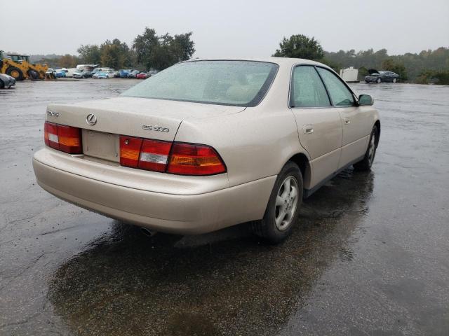 Photo 4 from auction – 1998 LEXUS ES 300 with VIN JT8BF28G5W5016659