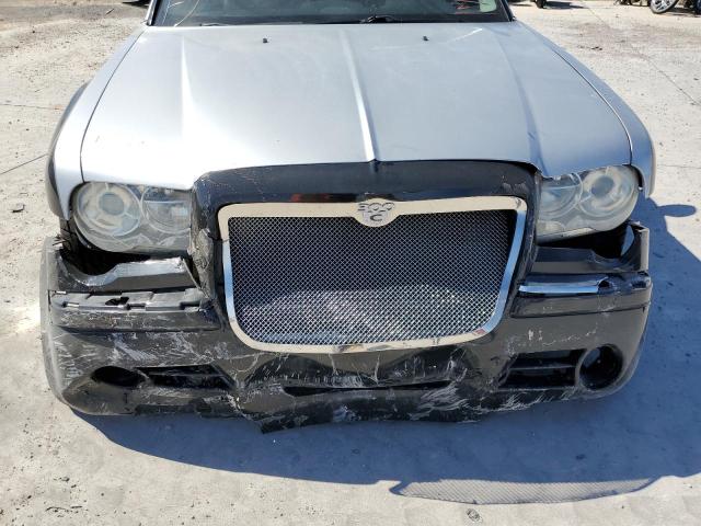 Photo 9 from auction – 2006 CHRYSLER 300C with VIN 2C3KA63H36H377974