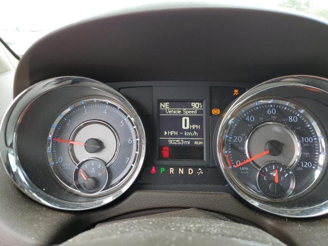 Photo 8 from auction – 2014 CHRYSLER TOWN & COU with VIN 2C4RC1BG8ER132872
