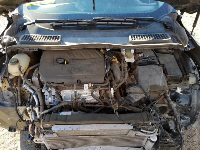 Foto 7 de la subasta – 2017 FORD ESCAPE SE con VIN 1FMCU0GD0HUC34732