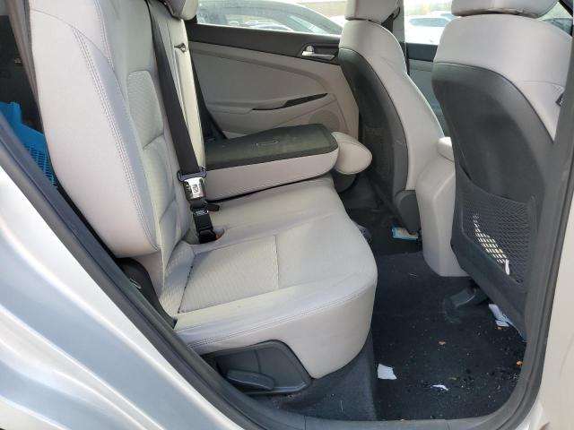 Photo 6 from auction – 2019 HYUNDAI TUCSON SE with VIN KM8J2CA43KU893404