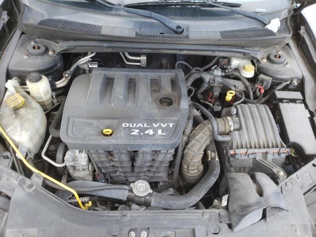 Photo 7 from auction – 2013 CHRYSLER 200 LX with VIN 1C3CCBABXDN671172