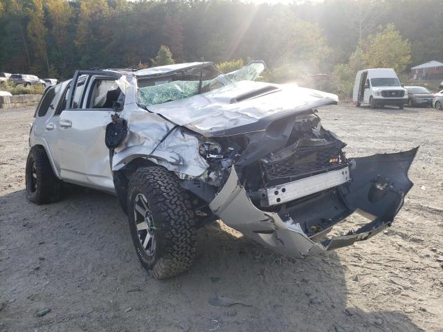 TOYOTA 4RUNNER SR 2020 with VIN JTEBU5JR0L5739265 - Photo from auction