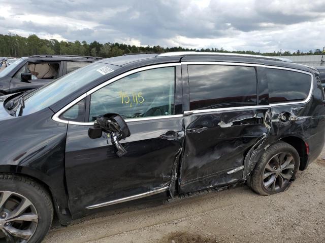 Photo 9 from auction – 2017 CHRYSLER PACIFICA L with VIN 2C4RC1GG5HR725750