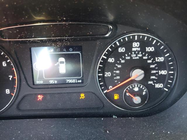 Photo 8 from auction – 2016 KIA SORENTO LX with VIN 5XYPG4A33GG040197