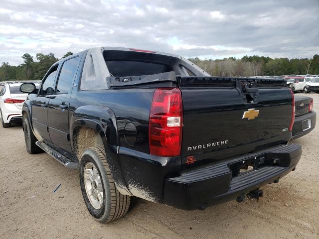 Photo 3 from auction – 2010 CHEVROLET AVALANCHE with VIN 3GNVKFE00AG161237