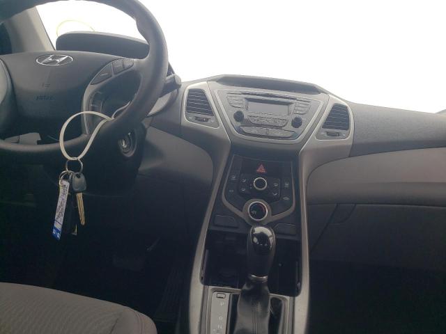 Photo 9 from auction – 2016 HYUNDAI ELANTRA SE with VIN 5NPDH4AE0GH735344