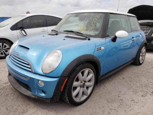 Photo 2 from auction – 2005 MINI COOPER S with VIN WMWRE33505TG99055