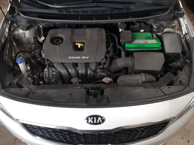 Photo 7 from auction – 2017 KIA FORTE LX with VIN 3KPFK4A74HE014476