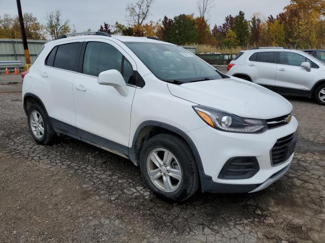 Photo 4 from auction – 2019 CHEVROLET TRAX 1LT with VIN 3GNCJPSB3KL249312