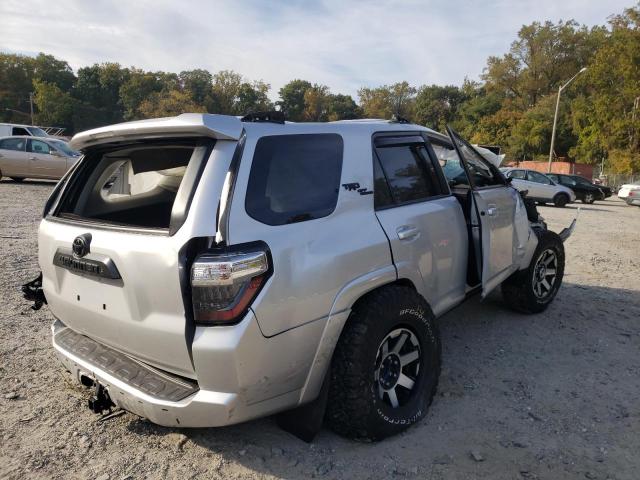 Photo 4 from auction – 2020 TOYOTA 4RUNNER SR with VIN JTEBU5JR0L5739265