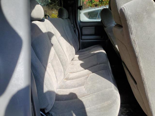 Photo 6 from auction – 2004 CHEVROLET SILVERADO with VIN 2GCEK19T141307481