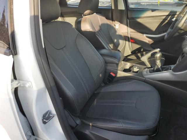 Zdjęcie 9 z aukcji – 2014 FORD FOCUS SE z VIN 1FADP3K23EL176193