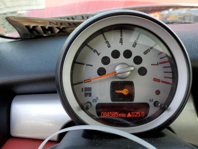 Photo 8 from auction – 2007 MINI COOPER with VIN WMWMF33547TL77364