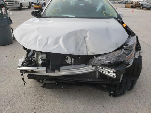 Photo 7 from auction – 2022 TOYOTA COROLLA LE with VIN 5YFEPMAE6NP329494