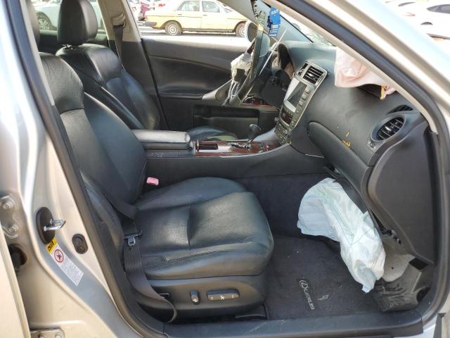 Photo 5 from auction – 2006 LEXUS IS 250 with VIN JTHCK262X62003513