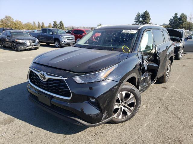 Photo 2 from auction – 2022 TOYOTA HIGHLANDER with VIN 5TDGZRAH2NS543044