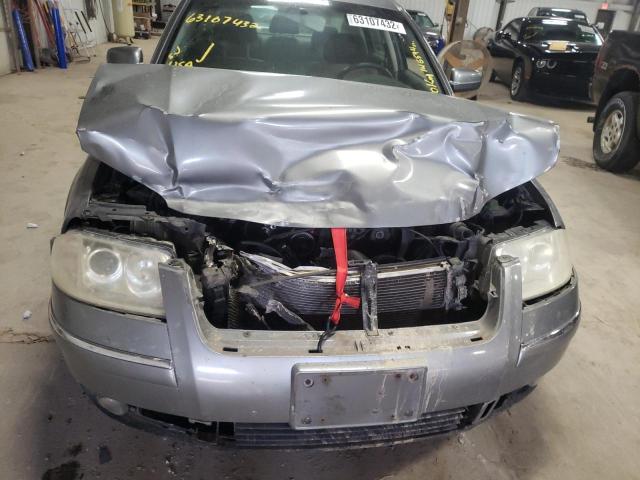 Photo 9 from auction – 2004 VOLKSWAGEN PASSAT GLS with VIN WVWPD63B24P145251