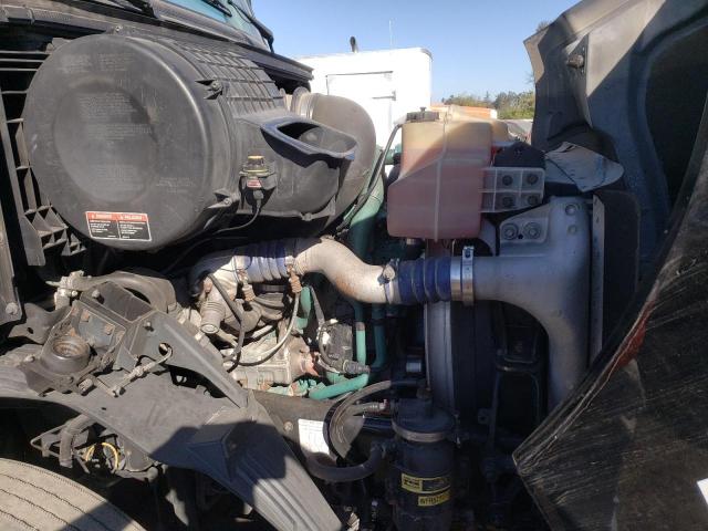 Photo 7 from auction – 2011 VOLVO VN VNM with VIN 4V4MC9EJ3BN533596