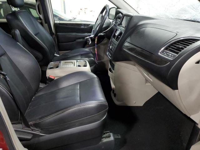 Photo 5 from auction – 2014 CHRYSLER TOWN & COU with VIN 2C4RC1BG2ER318763