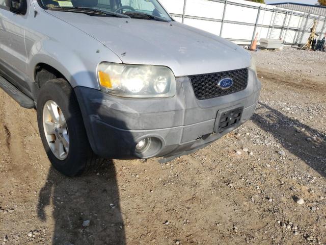 Photo 9 from auction – 2005 FORD ESCAPE XLT with VIN 1FMYU93135KA02770