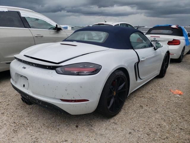 Photo 4 from auction – 2018 PORSCHE BOXSTER S with VIN WP0CB2A85JS228640