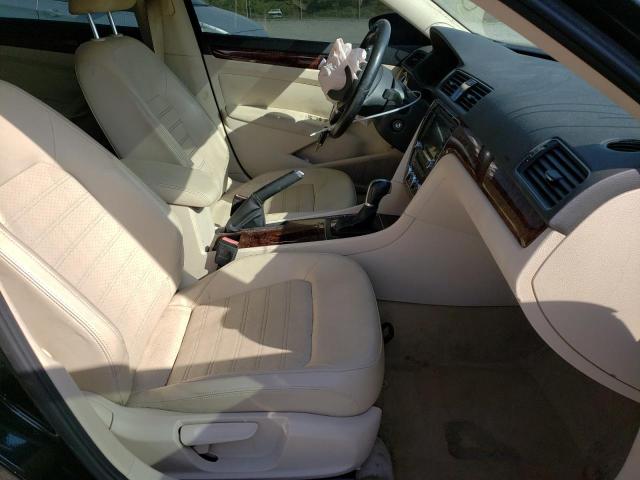 Photo 5 from auction – 2012 VOLKSWAGEN PASSAT SEL with VIN 1VWCH7A32CC029829