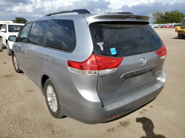 Photo 3 from auction – 2012 TOYOTA SIENNA XLE with VIN 5TDYK3DC4CS214056