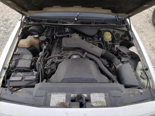 Photo 7 from auction – 1994 FORD CROWN VICT with VIN 2FALP74W7RX131804