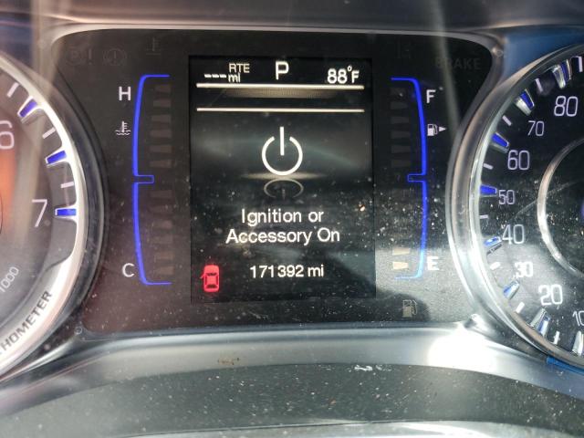 Photo 8 from auction – 2015 CHRYSLER 200 LIMITE with VIN 1C3CCCAB8FN752647