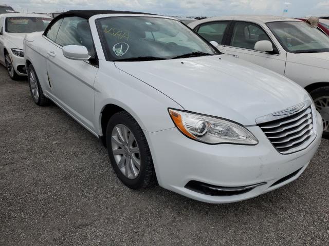 CHRYSLER 200 TOURIN 2013 with VIN 1C3BCBEB3DN747319 - Photo from auction