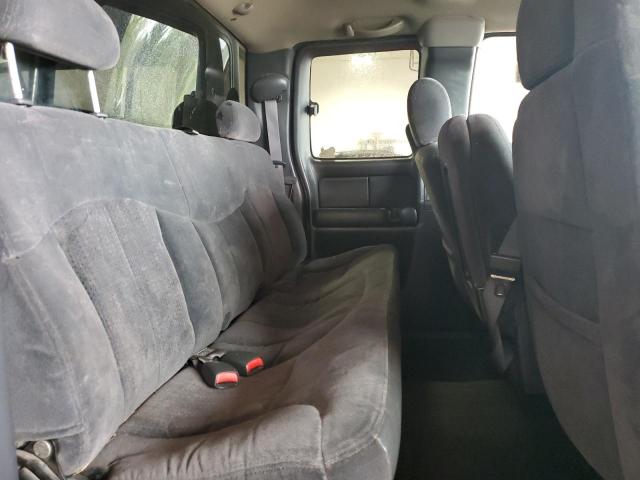 Photo 6 from auction – 2001 CHEVROLET SILVERADO with VIN 1GCHK29U91E229330
