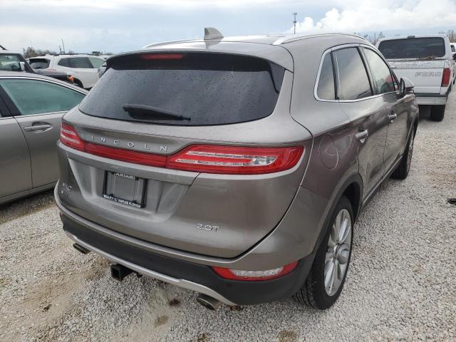 Photo 4 from auction – 2017 LINCOLN MKC RESERV with VIN 5LMCJ3C90HUL57861