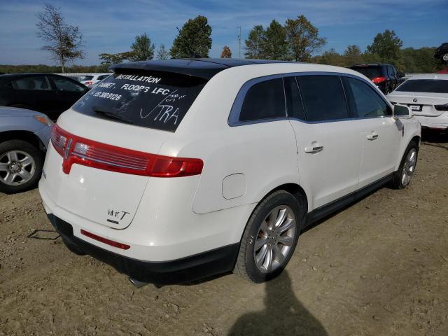 Photo 4 from auction – 2014 LINCOLN MKT with VIN 2LMHJ5AT5EBL50994