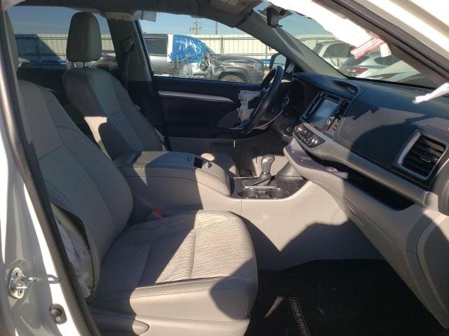 Photo 5 from auction – 2018 TOYOTA HIGHLANDER with VIN 5TDBZRFH2JS861744