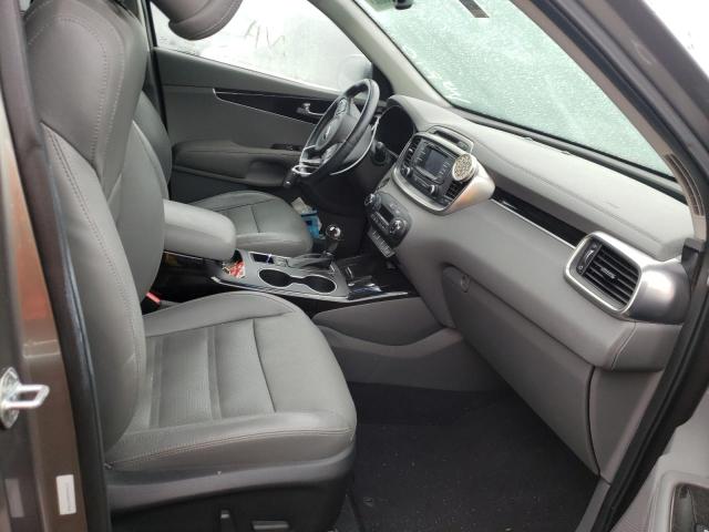 Photo 5 from auction – 2016 KIA SORENTO EX with VIN 5XYPH4A55GG079842