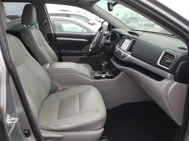 Photo 5 from auction – 2015 TOYOTA HIGHLANDER with VIN 5TDJKRFH1FS153802