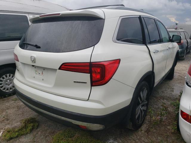 Photo 4 from auction – 2016 HONDA PILOT TOUR with VIN 5FNYF5H97GB023515