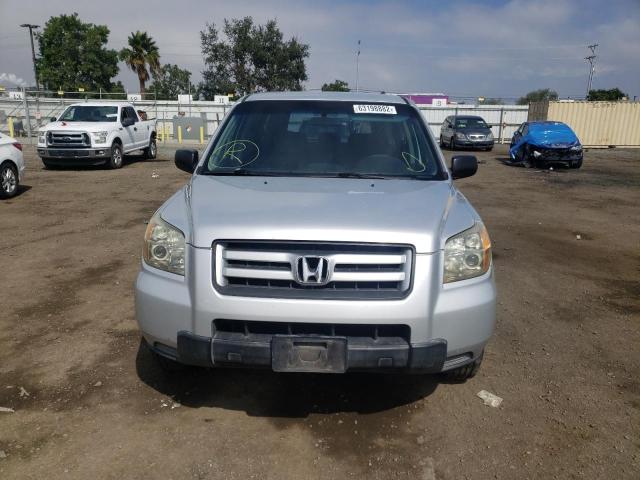 Photo 9 from auction – 2006 HONDA PILOT LX with VIN 5FNYF28186B036930