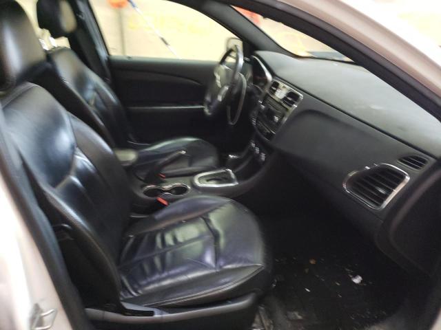 Photo 5 from auction – 2013 CHRYSLER 200 LIMITE with VIN 1C3CCBCGXDN528277