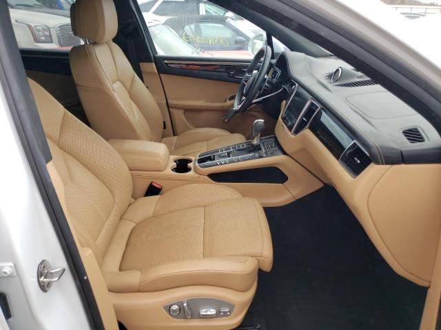 Photo 5 from auction – 2017 PORSCHE MACAN with VIN WP1AA2A53HLB81501