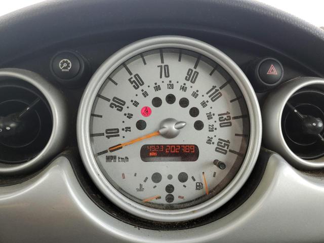 Photo 8 from auction – 2002 MINI COOPER with VIN WMWRC33482TC37979