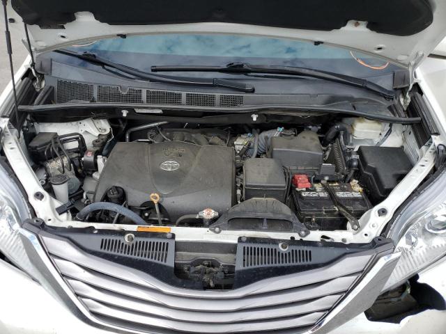 Photo 7 from auction – 2017 TOYOTA SIENNA XLE with VIN 5TDYZ3DC9HS881787