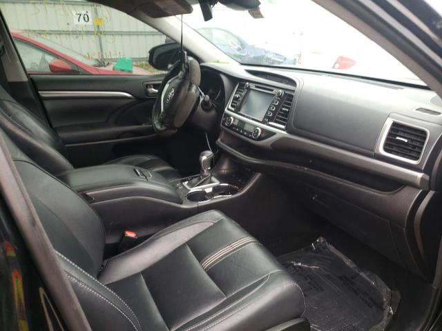 Photo 5 from auction – 2017 TOYOTA HIGHLANDER with VIN 5TDJZRFH8HS434736
