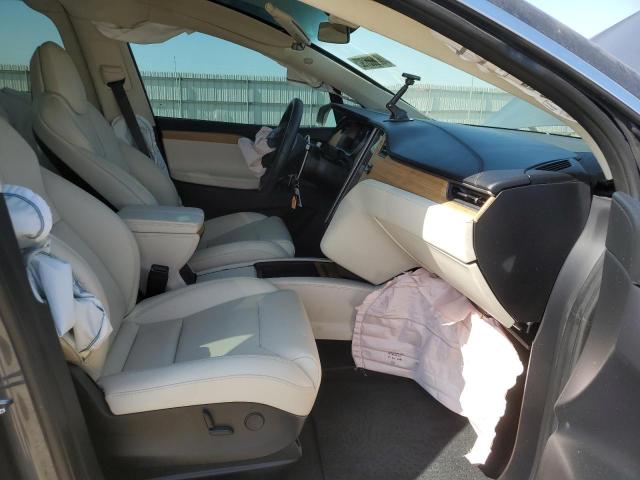 Photo 5 from auction – 2019 TESLA MODEL X with VIN 5YJXCDE20KF184710