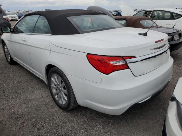 Photo 3 from auction – 2013 CHRYSLER 200 TOURIN with VIN 1C3BCBEB3DN747319