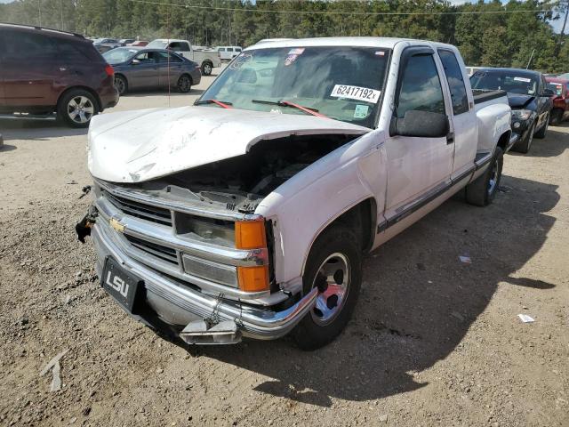 Photo 2 from auction – 1998 CHEVROLET C1500 with VIN 2GCEC19RXW1175387
