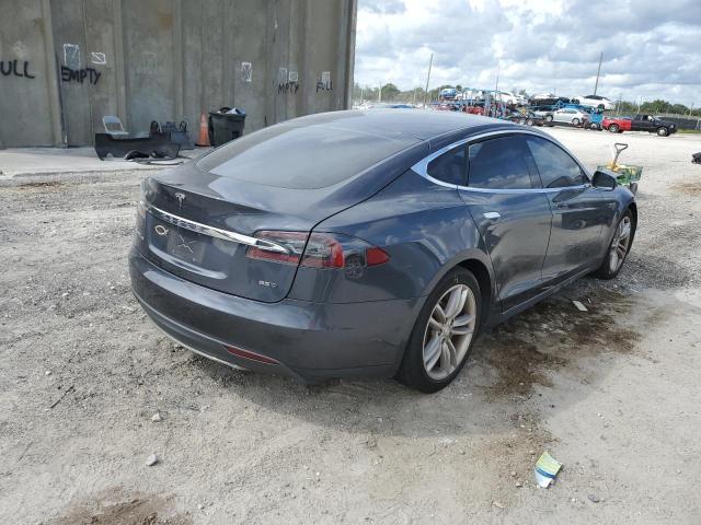 Photo 4 from auction – 2015 TESLA MODEL S 85 with VIN 5YJSA1H29FFP77448